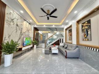 3.2 tỷ  hẻm xe hơi đường 120, quận thủ đức gần làng đại học. đang cho thuê 25tr/tháng, full phòng