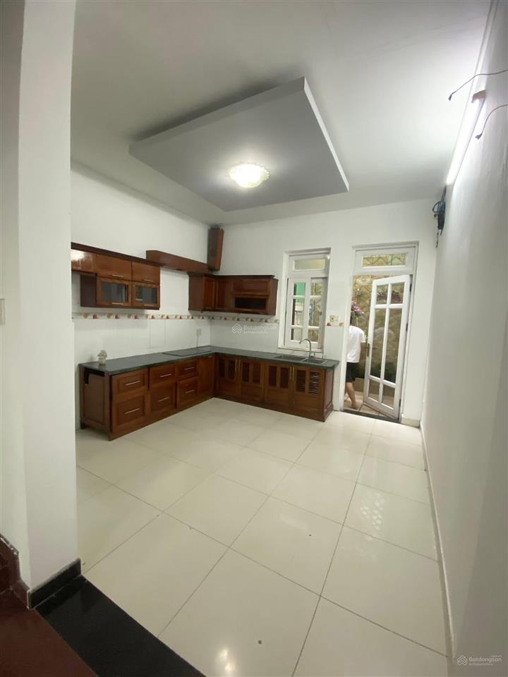 Giá 4.1 tỷ  khu vip đường đồng bộ  thạnh lộc, q12  diện tích 75m2  sổ hồng riêng
