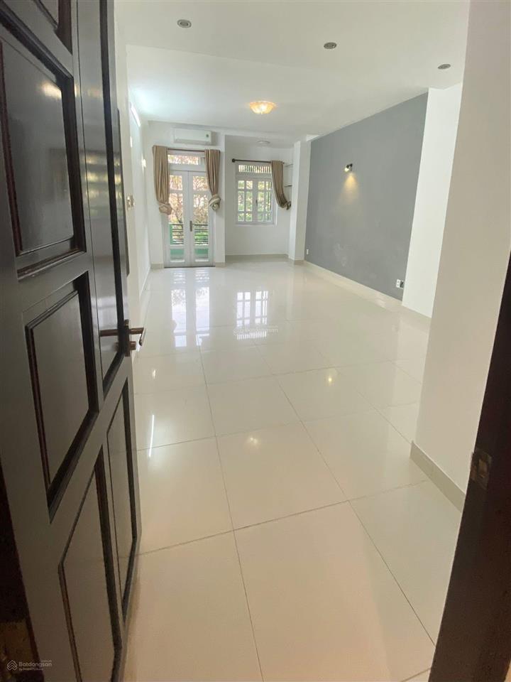Giá 4.1 tỷ  khu vip đường đồng bộ  thạnh lộc, q12  diện tích 75m2  sổ hồng riêng