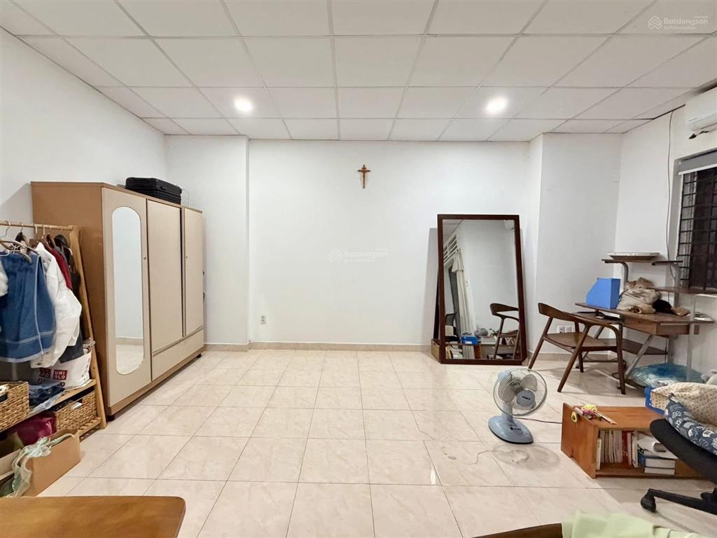 Bán nhà mặt tiền đường phạm ngũ lão, gò vấp đang cho thuê 16 triệu/tháng. đường 8m