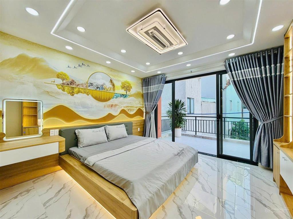 3 tỷ 850  siêu phẩm nguyễn đình chiểu, quận 3 (dt 65m2). đang cho thuê 20tr/th. sổ hồng riêng