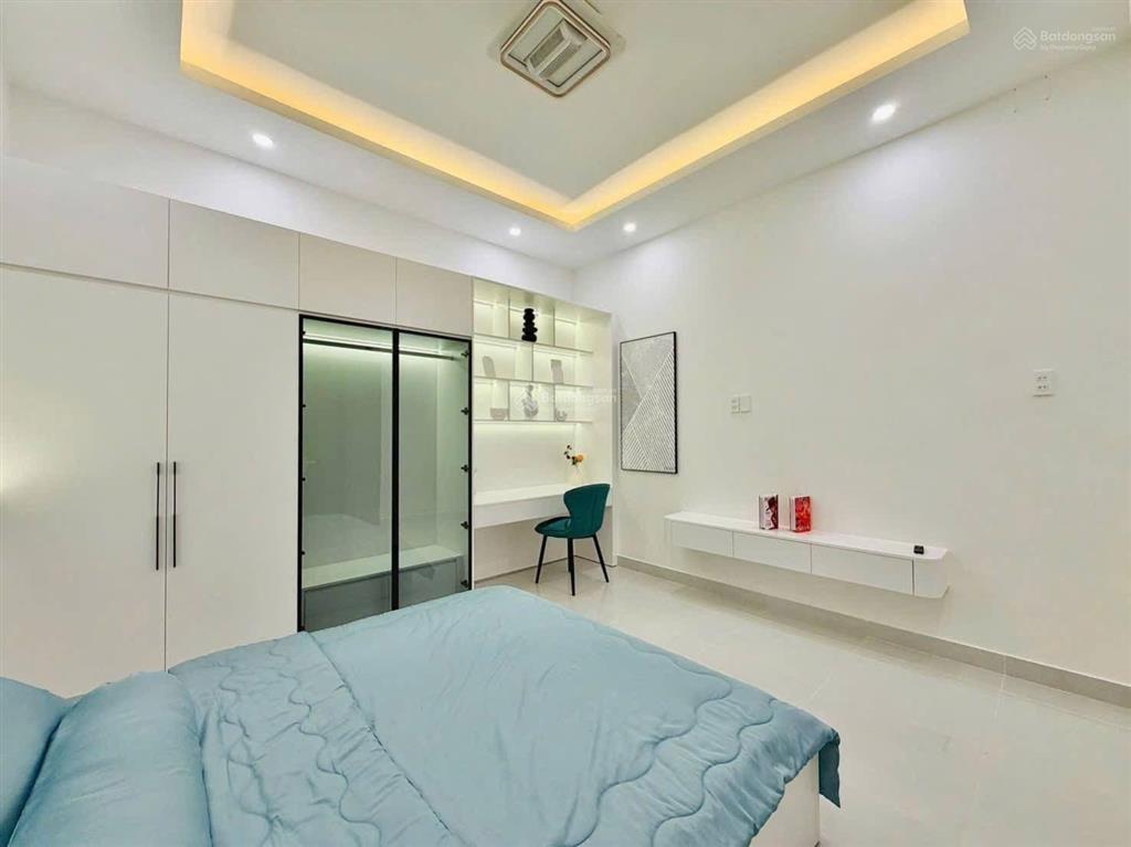 Giảm mạng 1 tỷ bán nhà riêng đường lê văn thịnh, quận 2. diện tích 80m2 đường 8m giá 4 tỷ 1