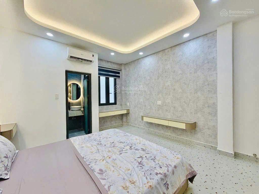4 tỷ 250  giữ tiền trung tâm quận 1  nhà mai thị lựu  50m2  có dòng tiền 22 triệu / tháng