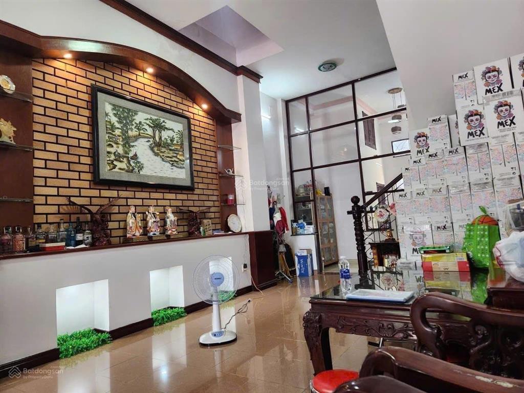 2 tỷ 650  bán nhà riêng đẹp tại lê văn sỹ, 65 m2, nhiều tiện ích, giá ưu đãi