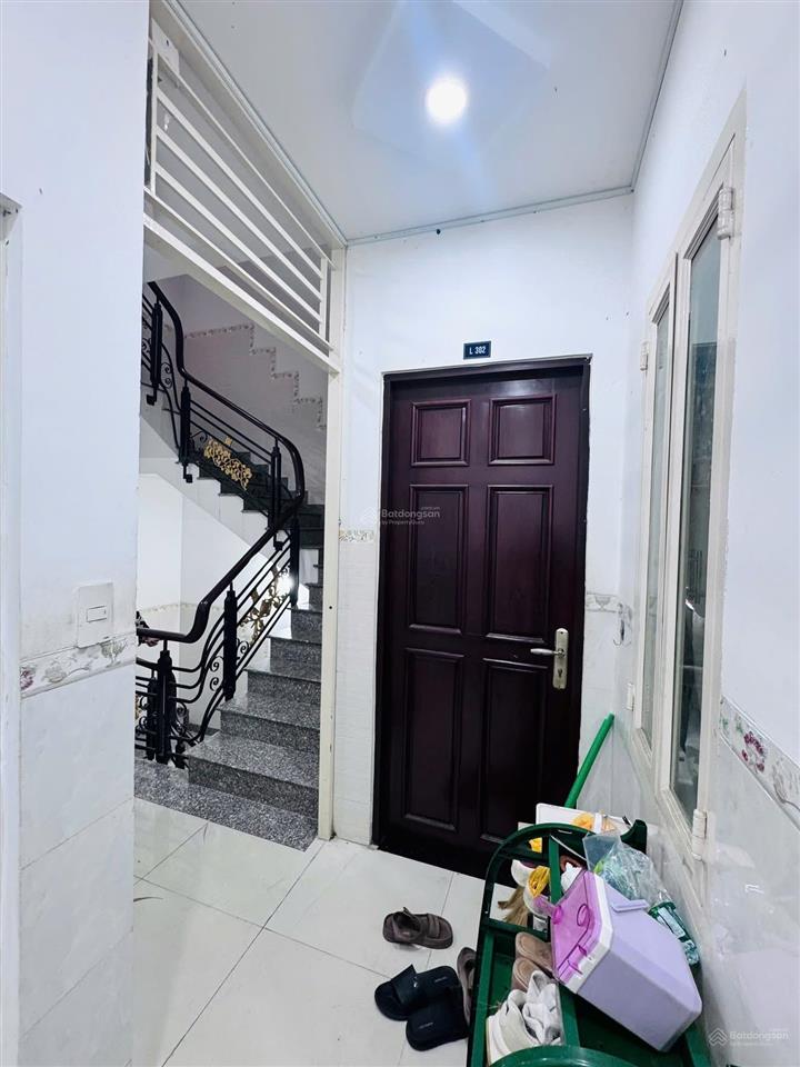 Kẹt tiền gấp bán lỗ chdv 10 phòng cho thuê sẳn ngay sư vạn hạnh, q.10 giá 5 tỷ 300 | 5 tầng