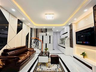 Nhà lê thánh tôn quận 1 gần chợ bến thành 58m2 giá 4 tỷ 550. đầu tư cho thuê cực dễ. sổ hồng sẵn