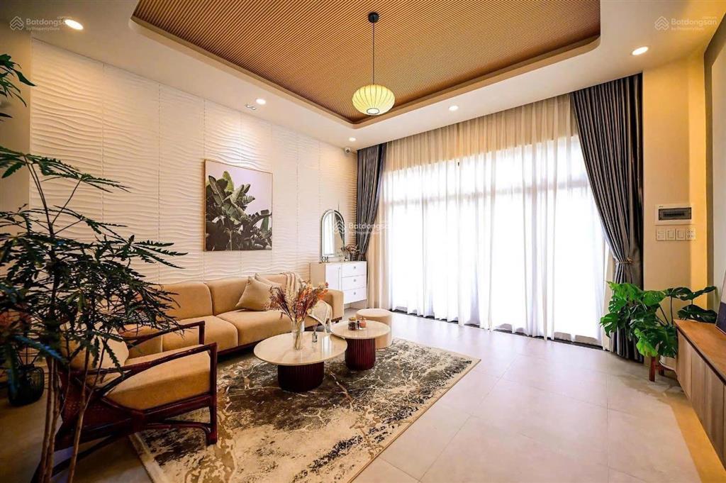 Kẹt vốn bán gấp nhà ngay kcn vsip 3  giá 2.2 tỷ/80m2. hẻm xe hơi, khu an ninh, sổ đẹp