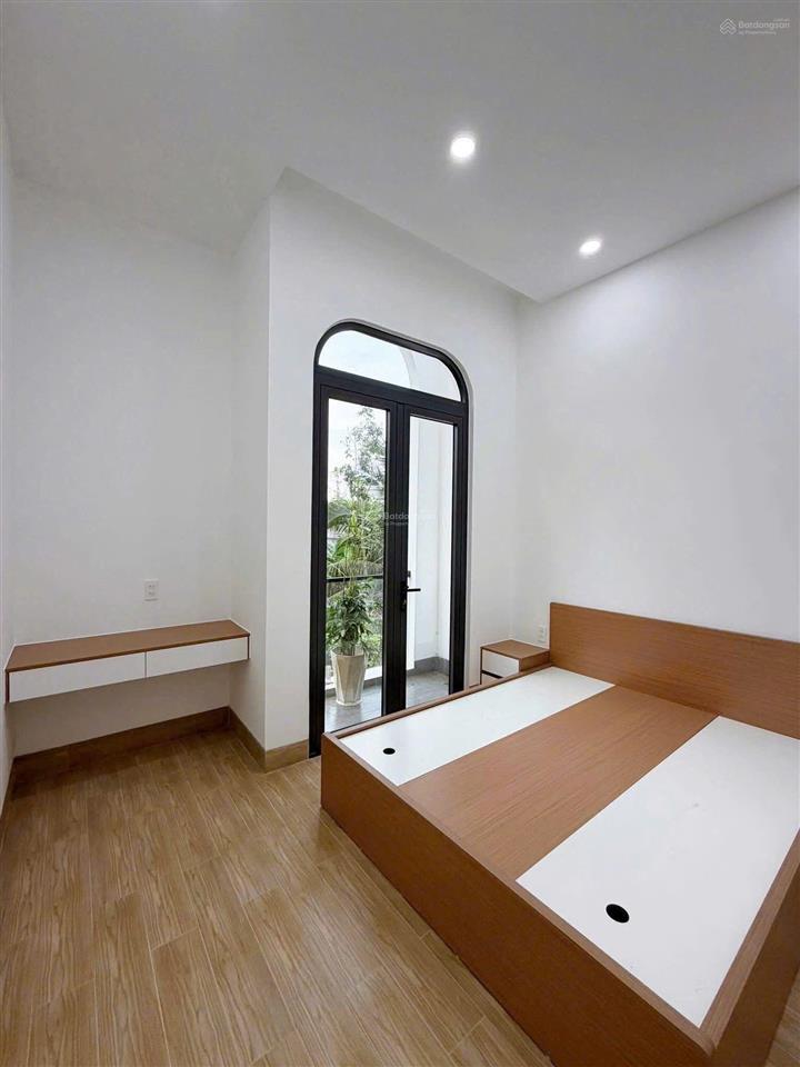 Bán gấp nhà 2tỷ7 đ.hoàng hữu nam gần novanland golf park q9. shr hoàn công đủ, sẵn hd cho thuê