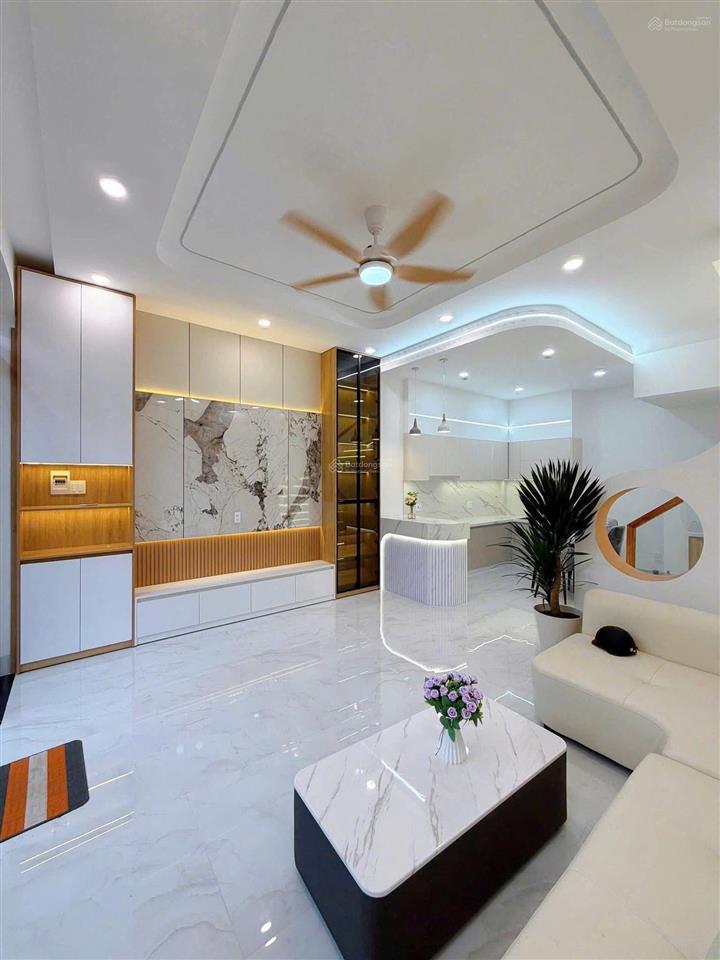 Bán gấp nhà 2tỷ7 đ.hoàng hữu nam gần novanland golf park q9. shr hoàn công đủ, sẵn hd cho thuê