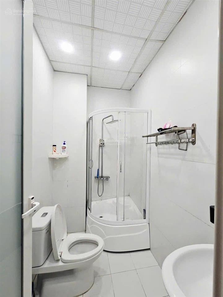 Giá 3tỷ150 chính chủ căn nguyễn thượng hiền bình thạnh giảm sâu 400 triệu bán gấp gần siêu thị chợ