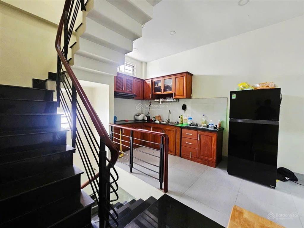 Giá 3tỷ150 chính chủ căn nguyễn thượng hiền bình thạnh giảm sâu 400 triệu bán gấp gần siêu thị chợ