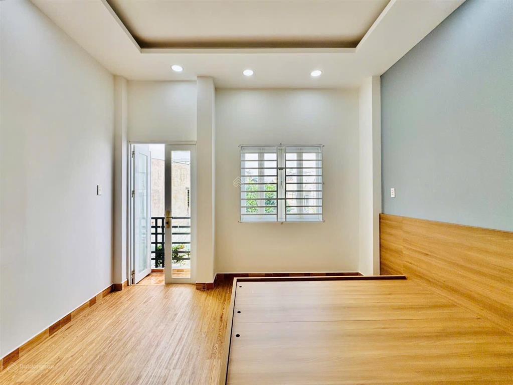 [2 tỷ 390] lê quang định bình thạnh dt 79,1m2 hẻm rộng 4,5m xe hơi trong nhà giá tốt đầu tư tốt