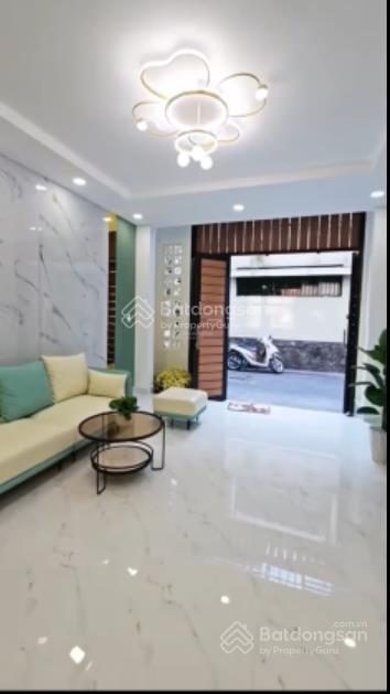 Thích quảng đức dt 56,5m2 hẻm xe hơi 5m cho thuê nguyên căn 15 triệu/tháng khu trung tâm