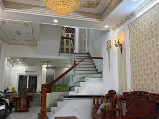 [6 tỷ 350] pastuer quận 3 dt 119m2 đầu tư sinh lời tốt lấy dòng tiền cho thuê 2000 usd/ tháng