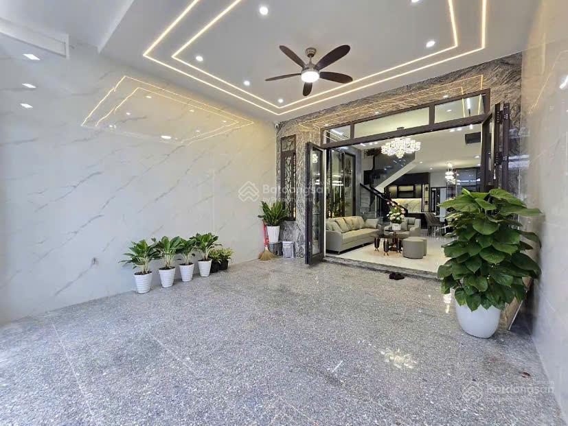 [ 2 tỏi 950 ] bán nhanh trong tháng nhà nguyễn du  gv cách vincom chỉ 10p shr