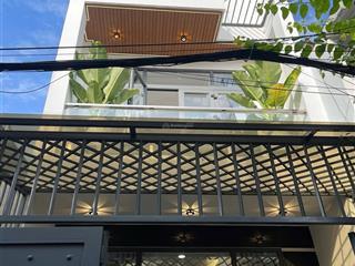 Nơ trang long dt 72m² nhà tốt giá tốt không nên bỏ lỡ vài bước chân ra mặt tiền