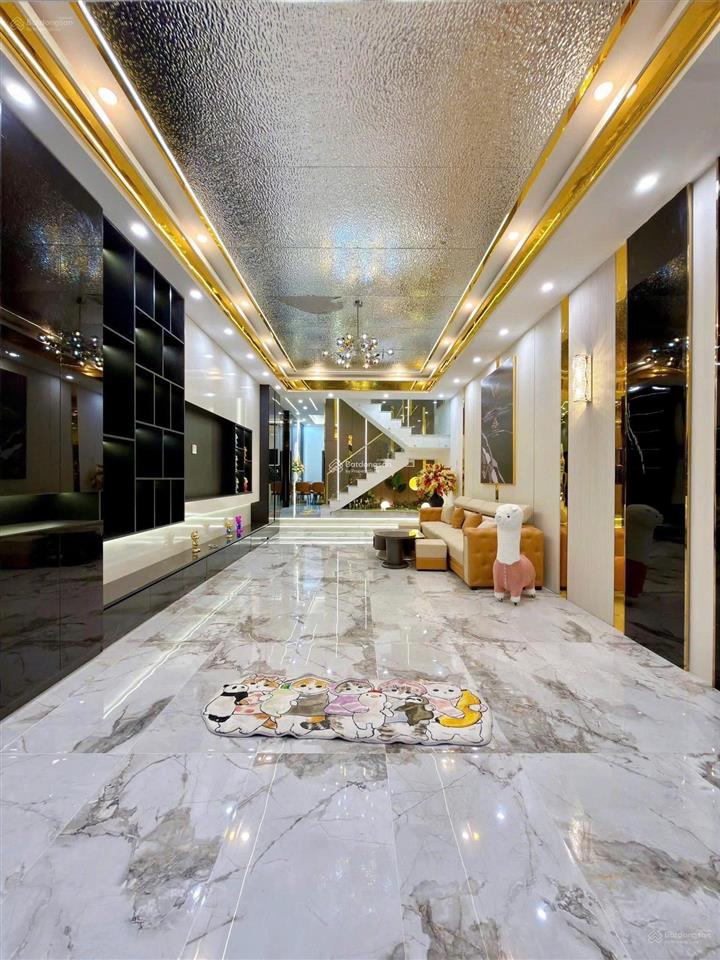 Dương quảng hàm dt 60m2 khu cực kỳ sầm uất cho thuê lấy dòng tiền 20 triệu/tháng
