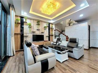 [ 6 tỷ 350 ] rẻ hơn thị trường 30% bán nhà pasteur  quận 3 sẵn hđ thuê 23 triệu / tháng shr