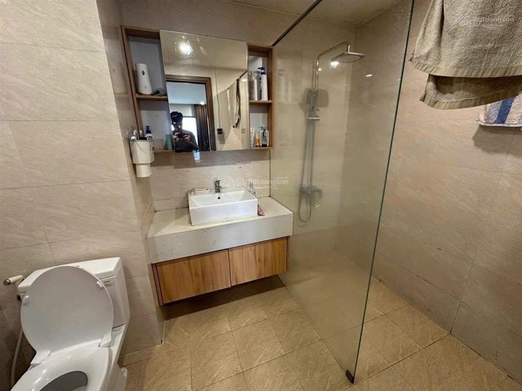 Bán căn hộ 94m2 tòa ct1 chung cư eco green nguyễn xiển  full nội thất, giá tốt