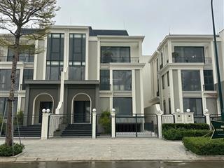 Bán biệt thự đơn lập khu ngoại giao đoàn mặt tiền rộng 20m