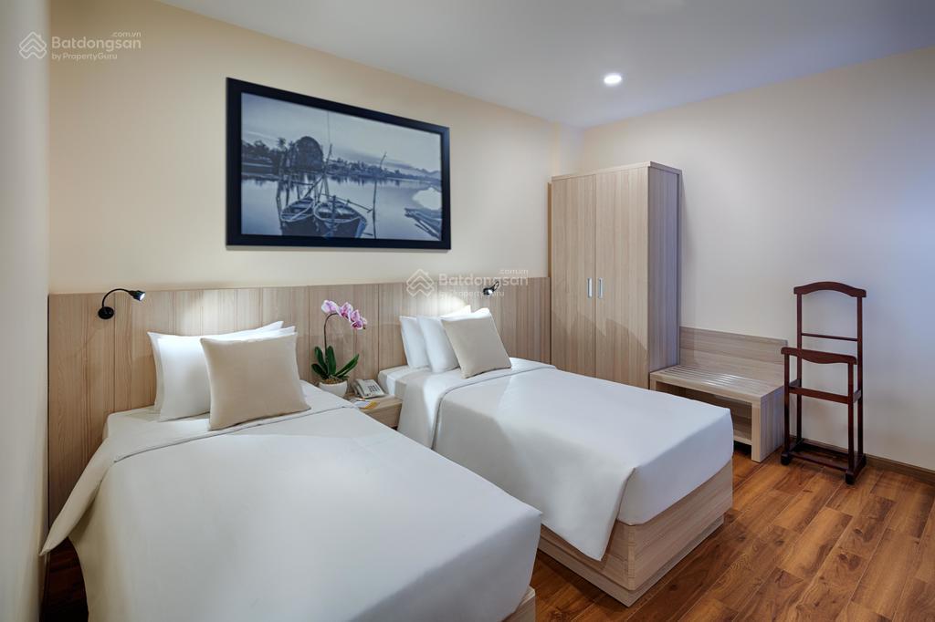 Cho thuê 1pn lancaster lê thánh tôn q1, phong cách pháp cổ điển, view sông, diện tích lớn