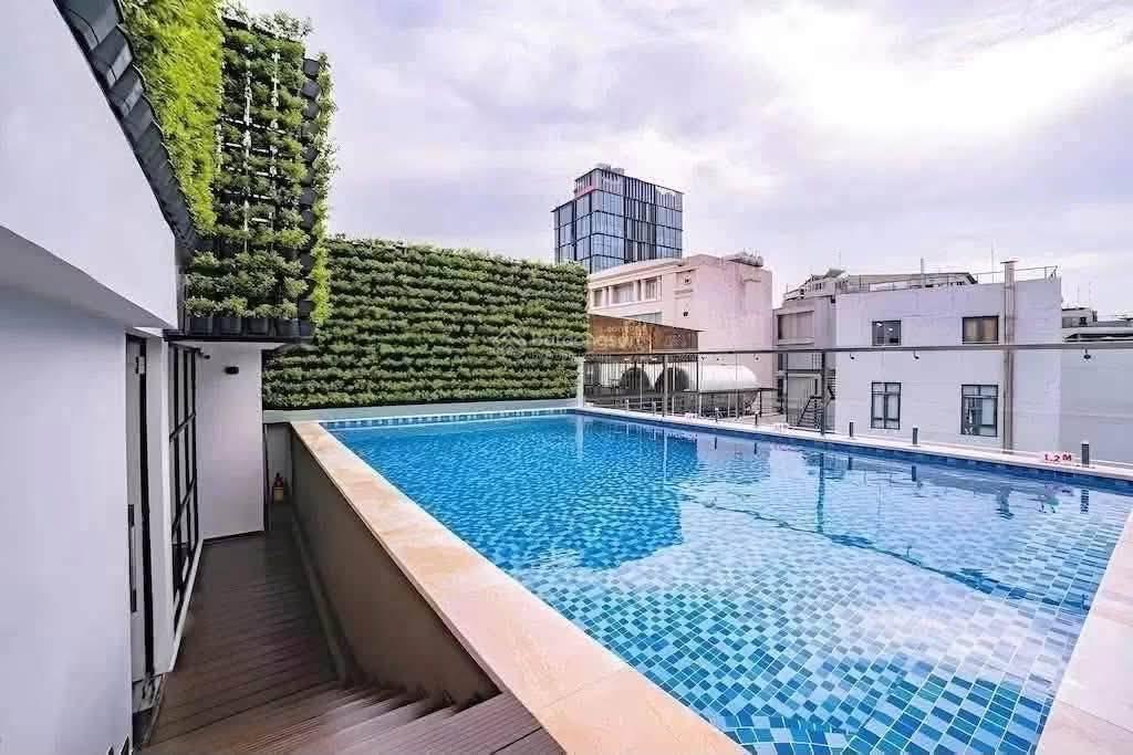 Bán khách sạn 744 triệu/m ngay chợ bến thành, p.bến thành, quận 1 dt 8mx19m nh, 7l giá 86,5 tỷ