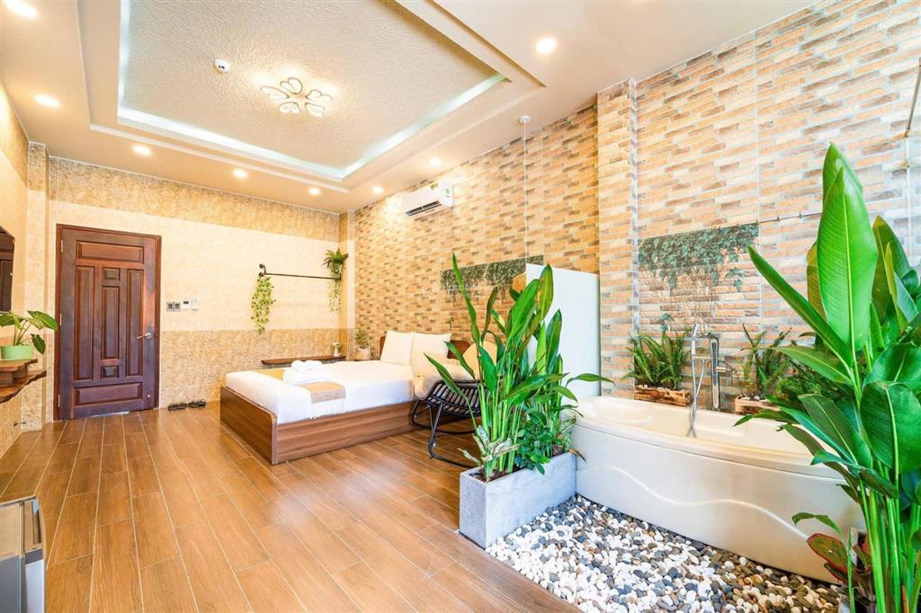 Bán khách sạn 744 triệu/m ngay chợ bến thành, p.bến thành, quận 1 dt 8mx19m nh, 7l giá 86,5 tỷ