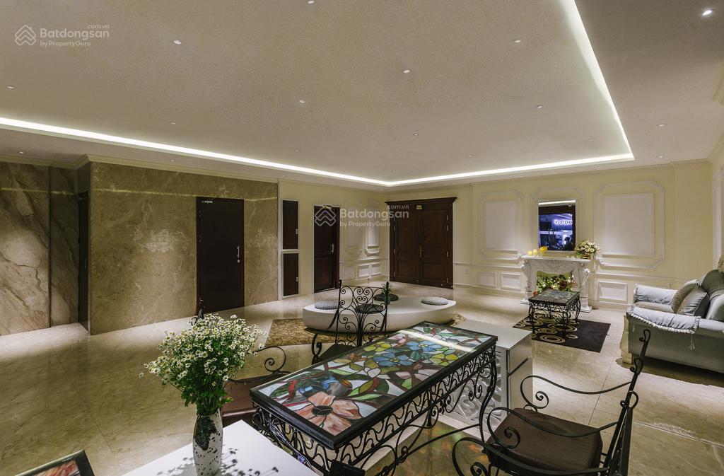 Đất vàng q1 400 m2 đất khách sạn sương nguyệt ánh 120 tỷ, 10m x 40m,gpxd hầm 8 lầu