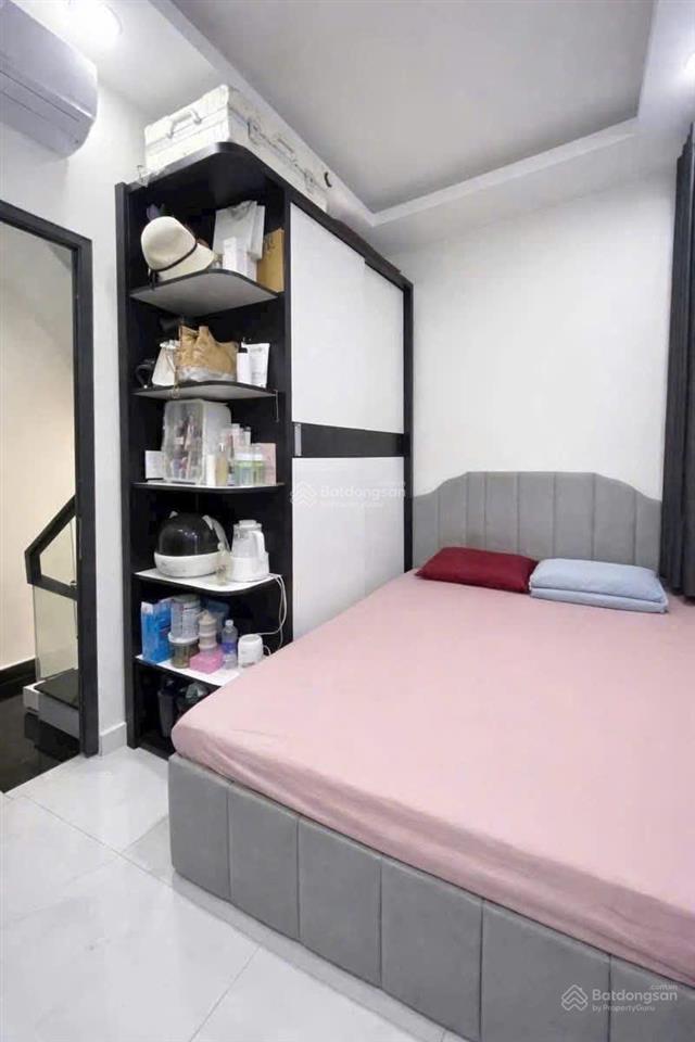 Cần bán căn ngay trần bình trọng, bình thạnh. thuê 10tr sổ riêng,  0984 555 ***