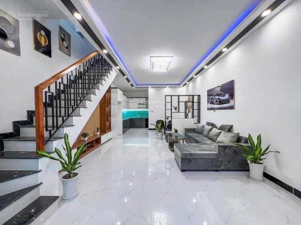 Bán nhanh căn phan văn trị, gò vấp. 60m2 sổ hồng riêng.  0984 555 ***