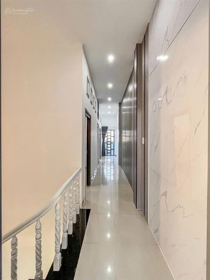 Cần bán căn ngay nguyễn thái sơn, gò vấp, 65,3m2. sổ hồng riêng,  0984 555 ***