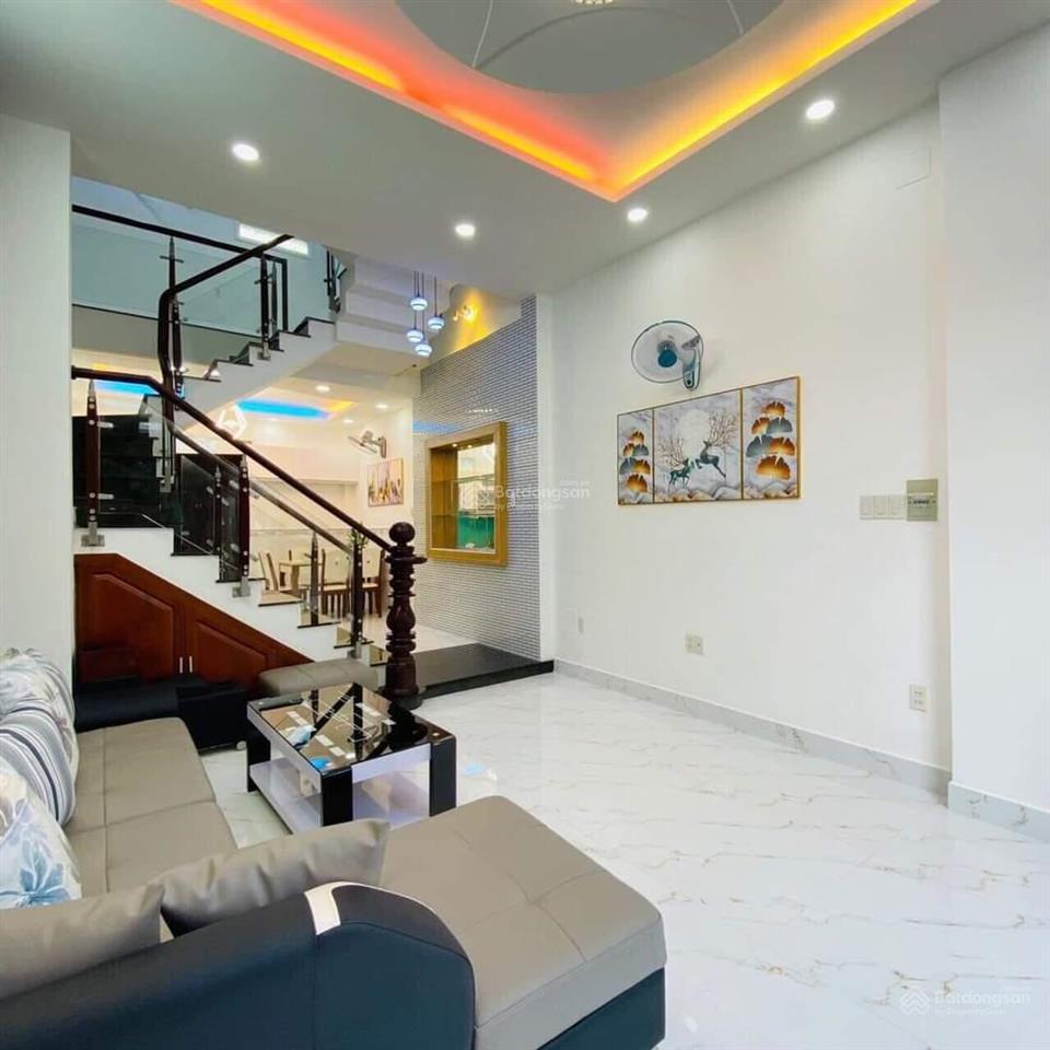 Bán nhà đường ô tô 6.5m lê văn sỹ, phú nhuận. giá 3 tỷ 530tr, sổ hồng riêng,  0984 555 ***