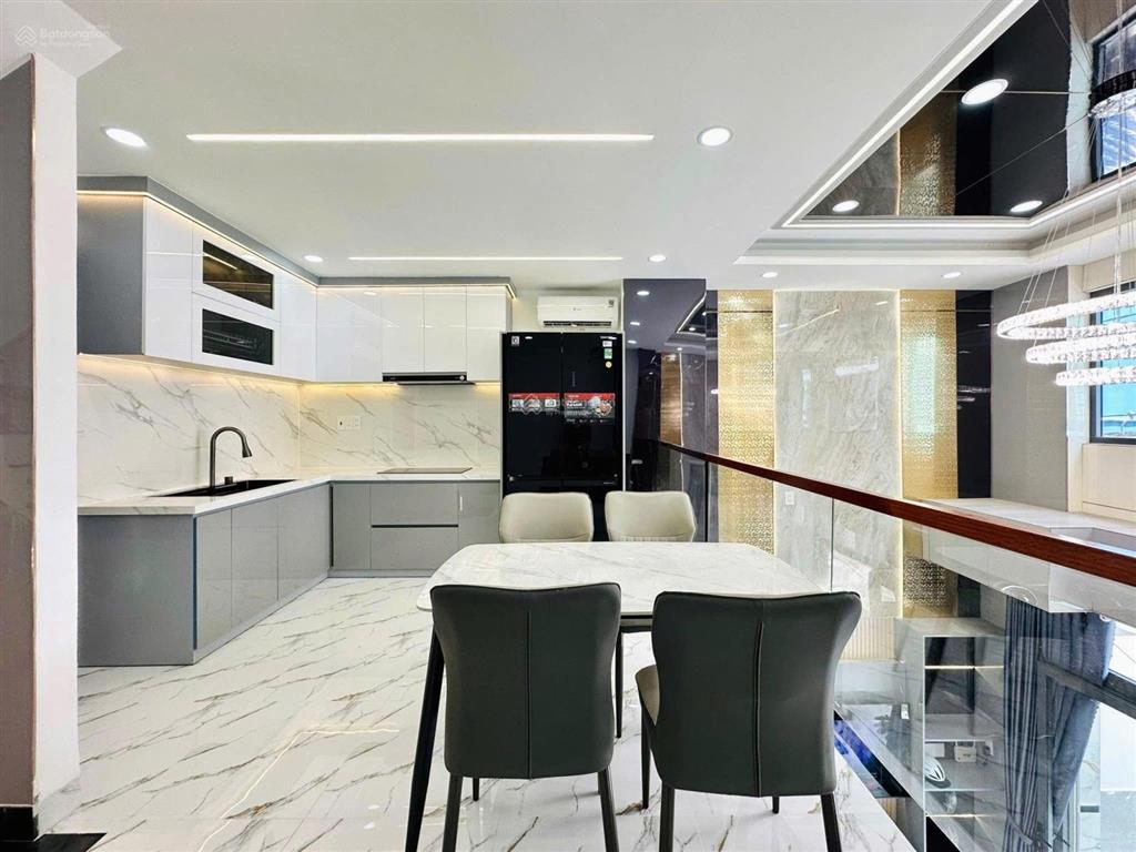 4 tỷ 5  cần thanh lý lại căn nhà thoại ngọc hầu  tân phú  thích hợp ở hoặc cho thuê