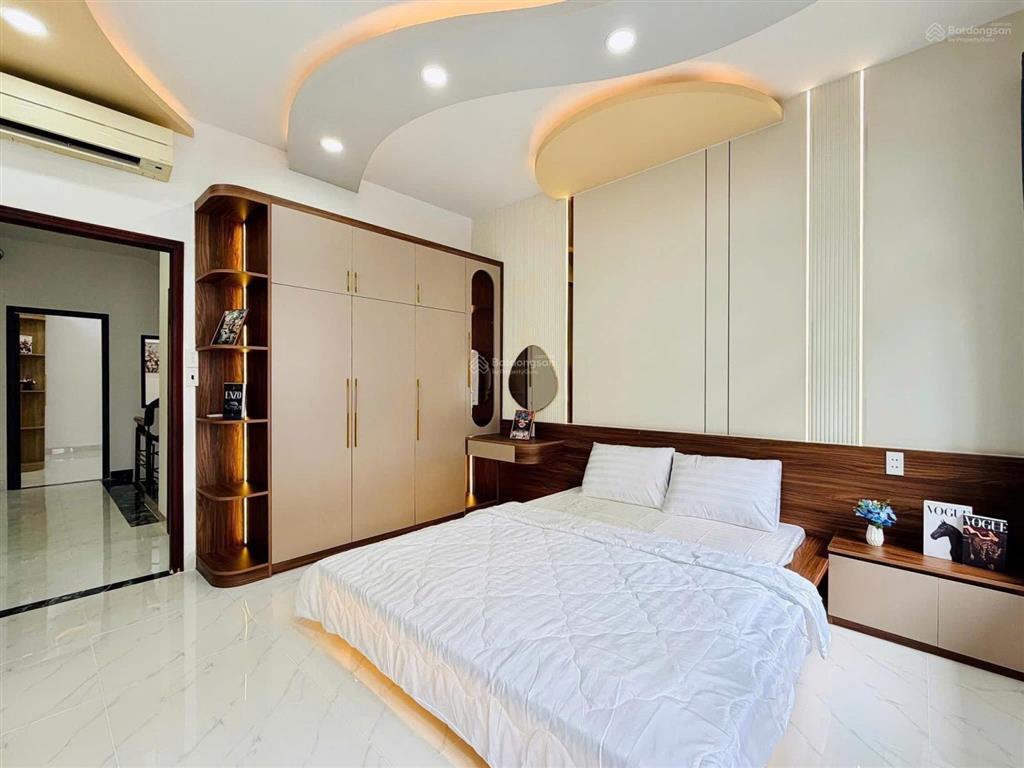 5 tỷ 050  em vừa nhận căn phạm văn hai  tb  chủ cần bán gấp  khách thiện chí còn thương lượng