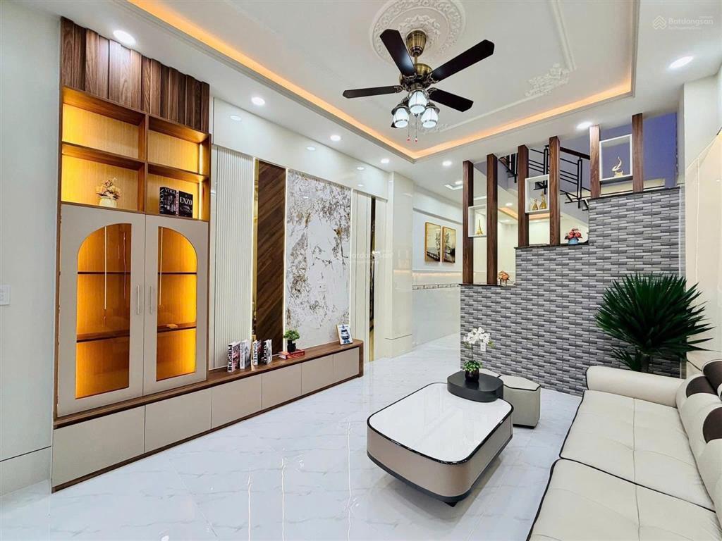 5 tỷ 050  em vừa nhận căn phạm văn hai  tb  chủ cần bán gấp  khách thiện chí còn thương lượng