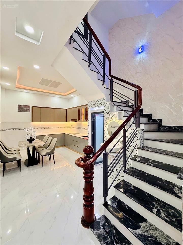 5 tỷ 050  em vừa nhận căn phạm văn hai  tb  chủ cần bán gấp  khách thiện chí còn thương lượng