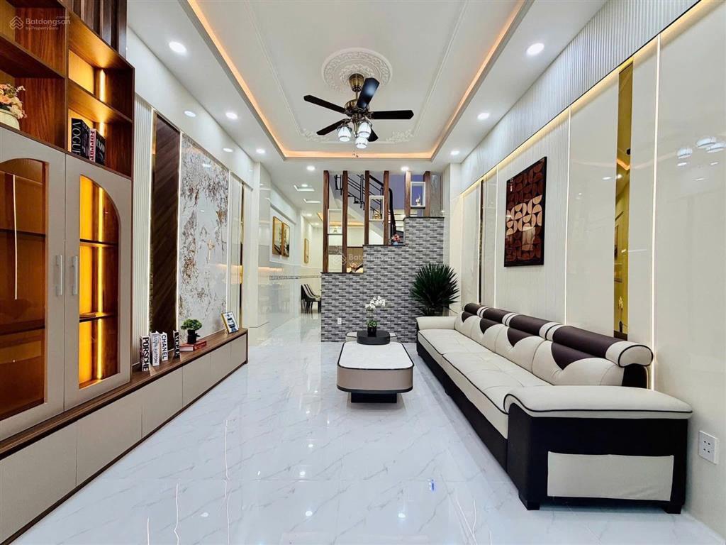 5 tỷ 050  em vừa nhận căn phạm văn hai  tb  chủ cần bán gấp  khách thiện chí còn thương lượng