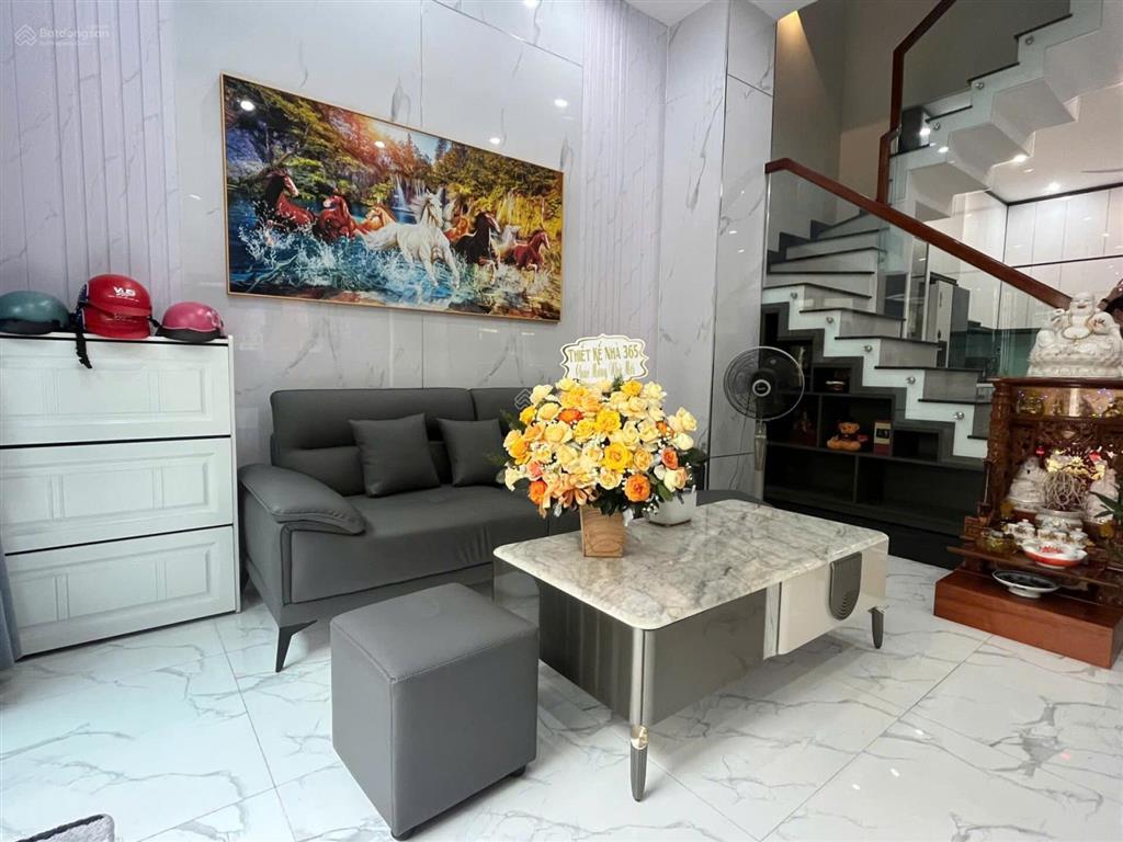 4 tỷ 550  cần thanh lý nhà đường số 18  chỉ có duy nhất 1 căn tại khu hiệp bình chánh  thủ đức