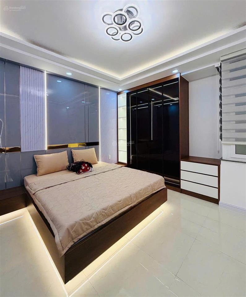 Giá tốt cho nhà đầu tư  chỉ 6 tỷ 980  sở hữu ngay căn nhà mặt tiền đường nguyên hồng  bình thạnh