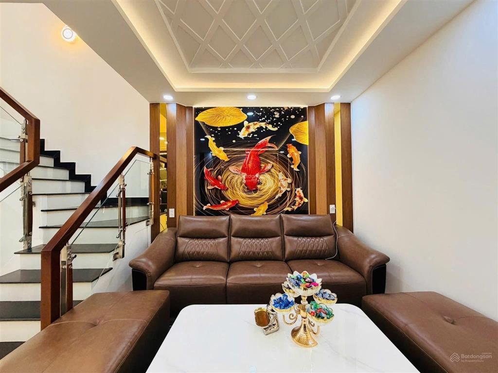 Giá tốt cho nhà đầu tư  chỉ 6 tỷ 980  sở hữu ngay căn nhà mặt tiền đường nguyên hồng  bình thạnh