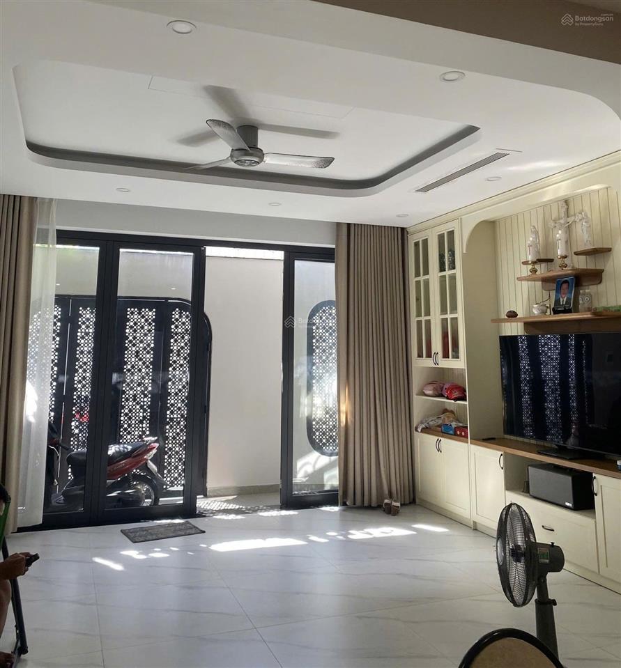 3 tỷ 080  cần bán gấp căn nhà đường số 11  thủ đức  hẻm ô tô đón sóng hạ tầng, giá tốt đầu tư