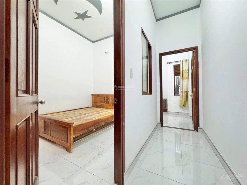 2 tỷ 5. 1 căn hiếm gặp tại vincom dĩ an  bình dương  giá tốt mua làm tài sản
