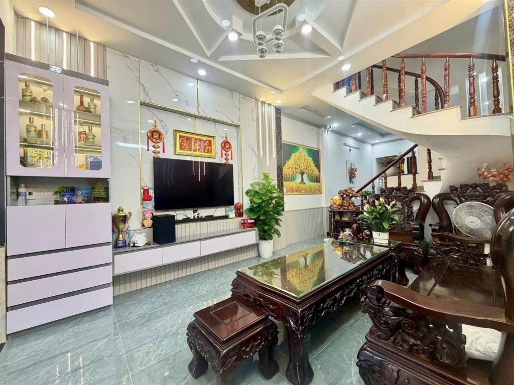 Nhỉnh 3 tỷ  sở hữu ngay căn nhà mặt phố kinh doanh phường dĩ an  tphcm  giá ngộp chưa từng có