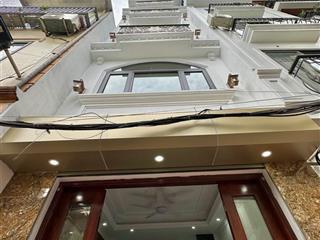Bán gấp nhà riêng 34m2 6 tầng thang máy, 4pn, 5wc tại lĩnh nam, hoàng mai, 7,9 tỷ vnd