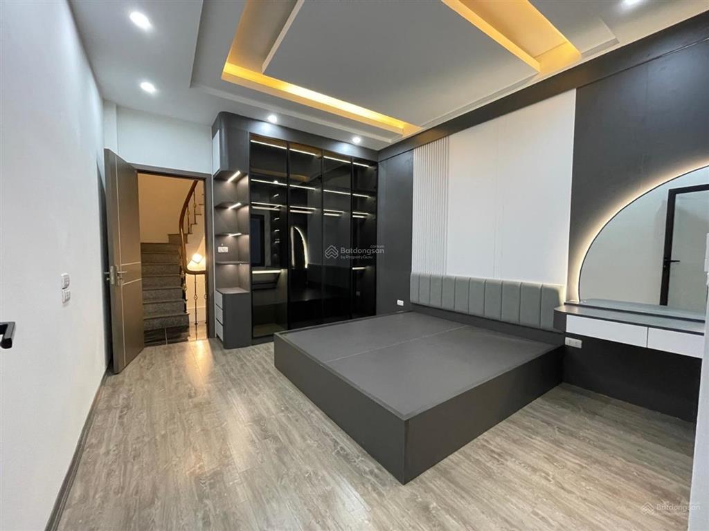 Bán gấp nhà riêng 3pn, 4wc, 36m2 giá siêu hời tại đền lừ, hoàng văn thụ, hoàng mai, hà nội