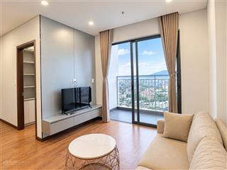 Căn hộ mới view biển, gần siêu thị, 2 phòng ngủ, 2wc
