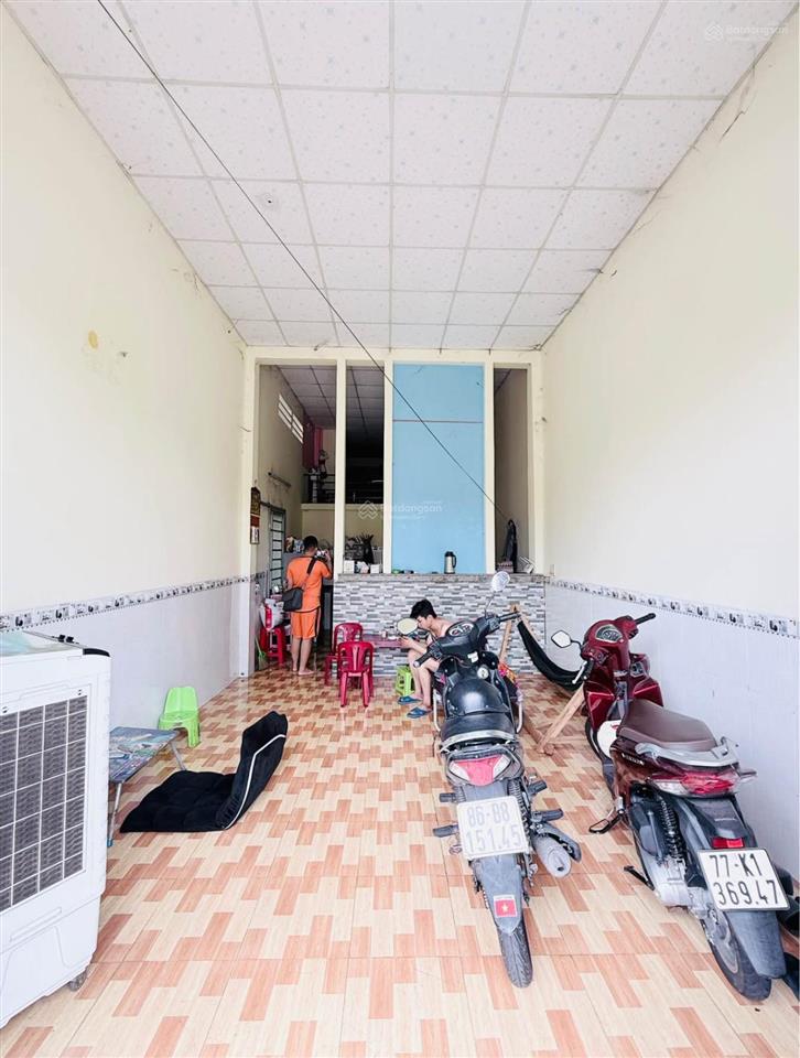 Bán dãy trọ 4 phòng  150 m² cạnh khu công nghiệp mỹ phước 2 trung tâm tp bến cát cũ
