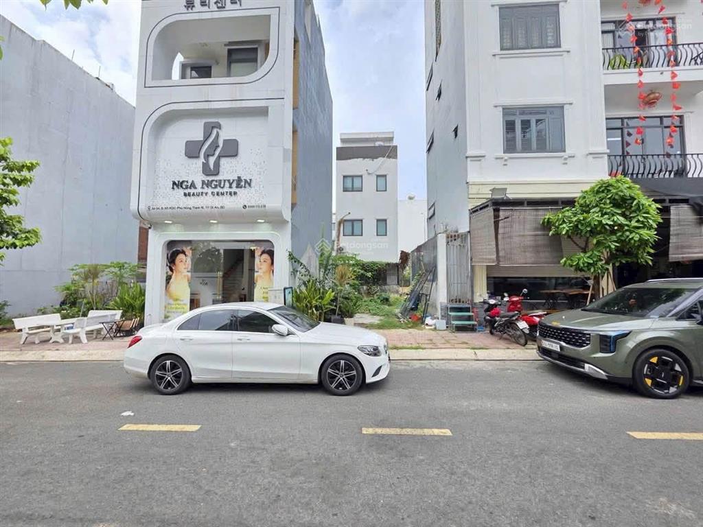 Bán đất nền mặt tiền đt 743a, an bình, dĩ an cũ giá chỉ 999triệu cách làng đại học 3 phút. sổ riêng
