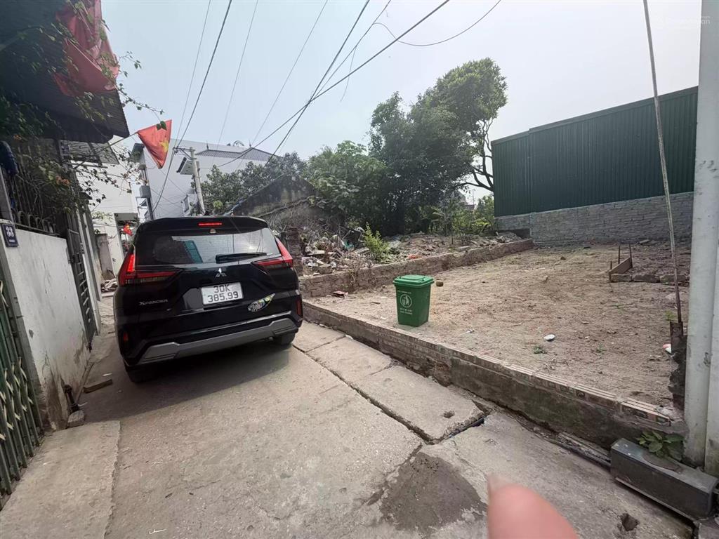 Dương tảo hồng vân dt 50m mt 4,62m giá 4,050 tỷ. ô tô 7 chỗ vào đất đường thông ôtô chạy vòng quanh