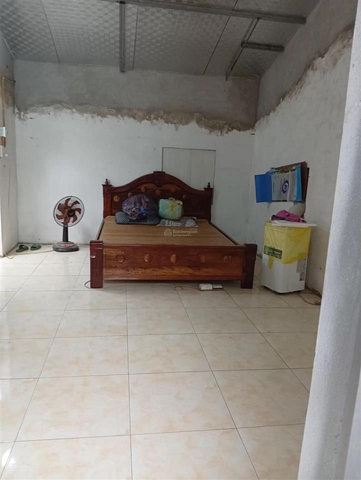 Cho thuê nhà c4 nguyên căn, hạ thái, duyên thái, dt 120m2 giá 3tr/1 tháng